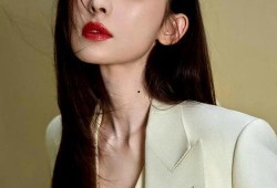 女星黑料女曝吃瓜网站,女星黑料曝光，吃瓜网站成焦点